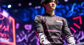 SKT与皇族巅峰对决：Faker领衔LCK统治LPL的十年恩怨史